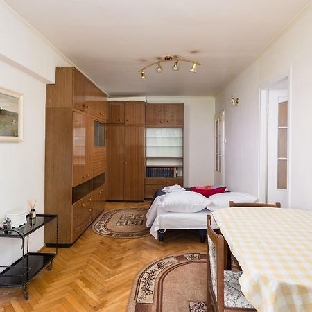 Wola Mila Standard Apartment Варшава Екстер'єр фото