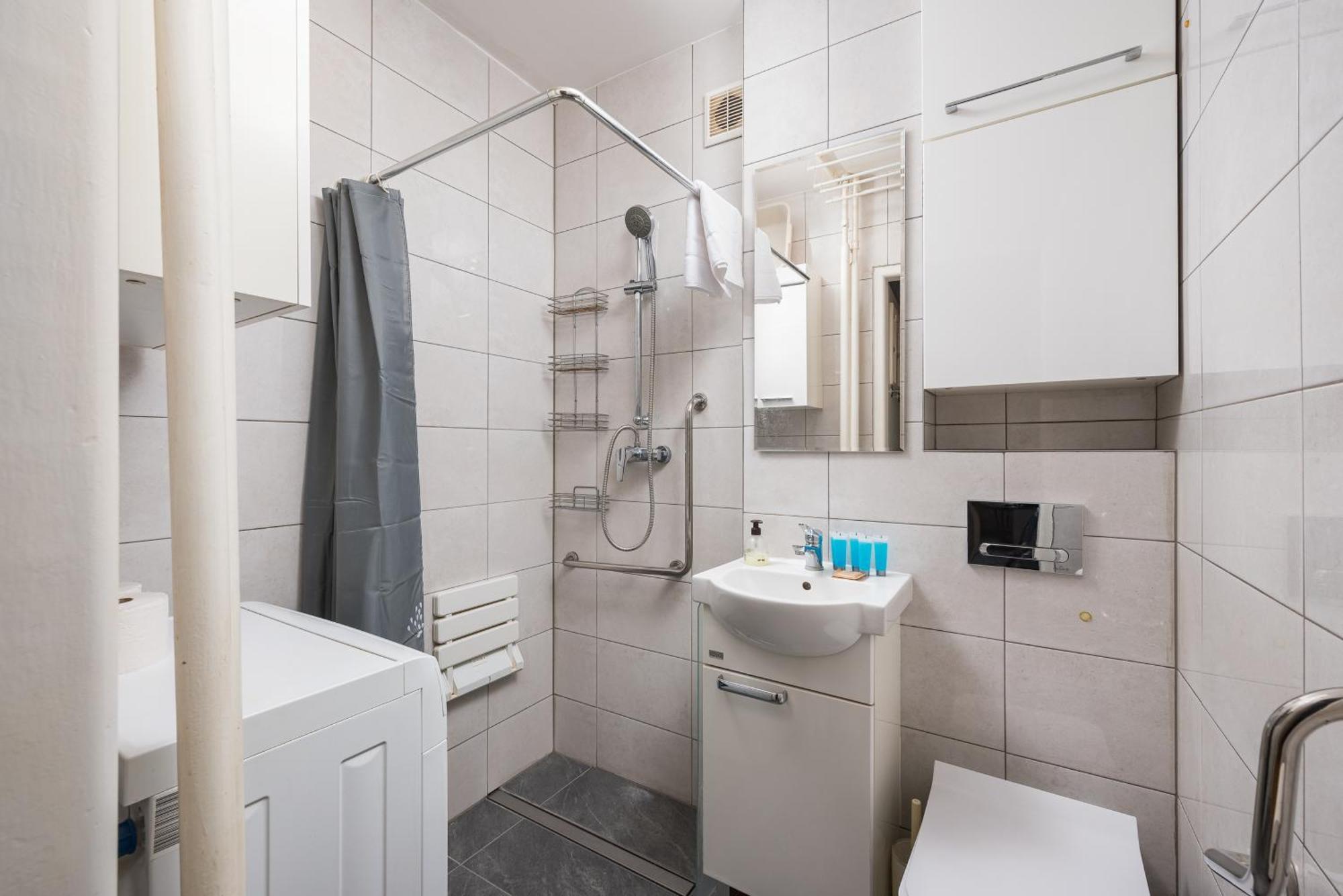 Wola Mila Standard Apartment Варшава Екстер'єр фото
